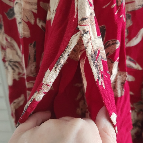 Akira Chicago Red Label Blouse With Pockets. - Picture 6 of 16